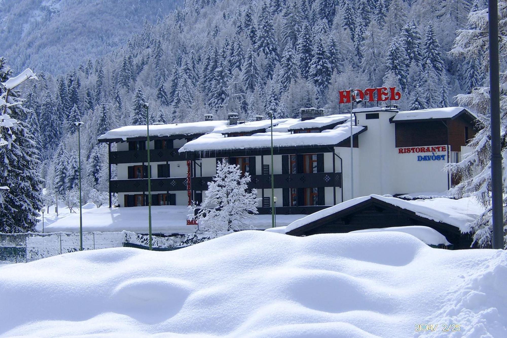 Hotel Davost Forni di Sopra Exteriör bild