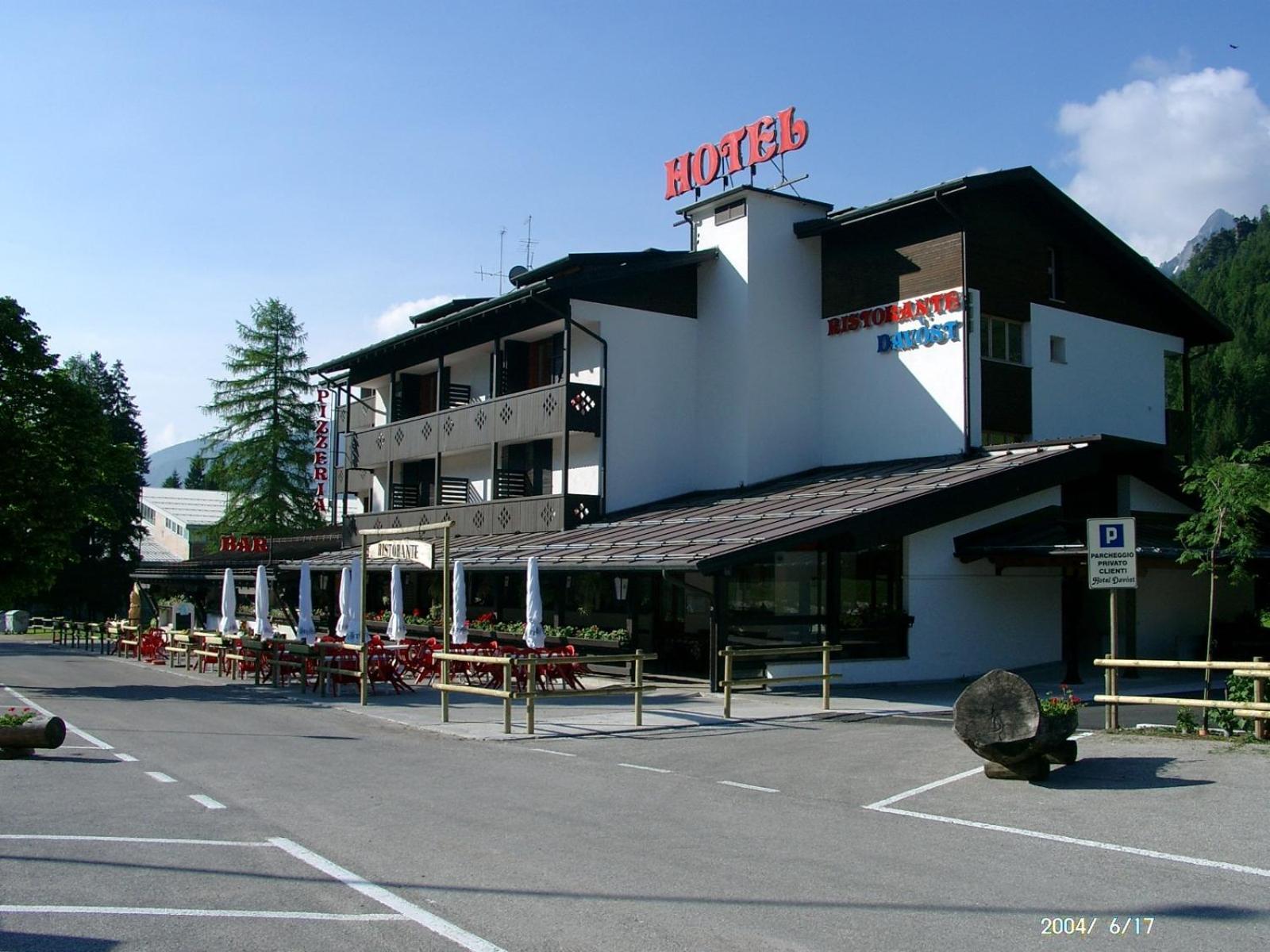 Hotel Davost Forni di Sopra Exteriör bild